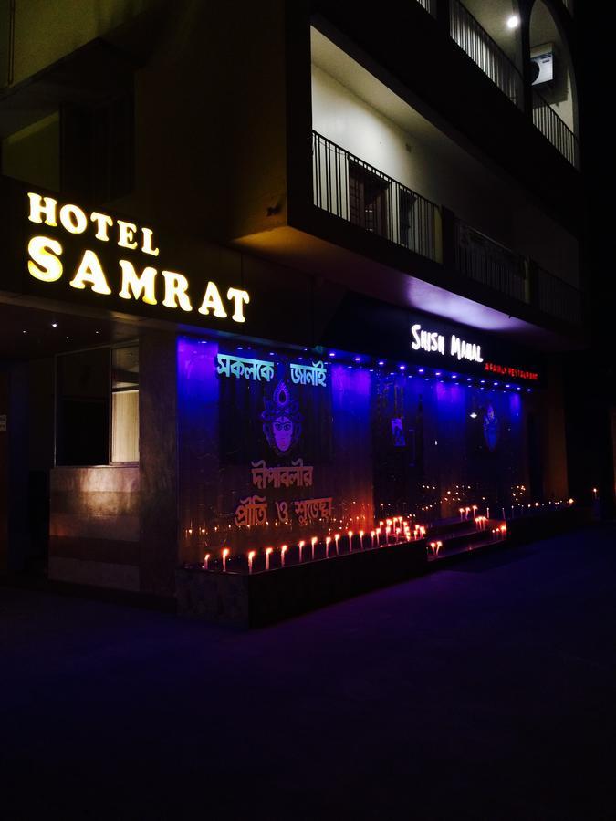 Hotel Samrat Baharampur エクステリア 写真